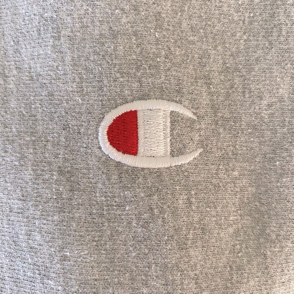 Champion crew neck sweatshirt - Picture 2 of 7